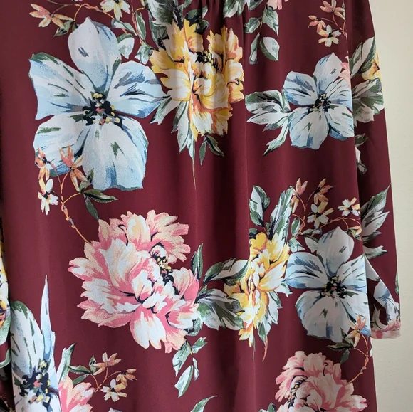 NWOT Van Heusen Floral Tunic Top Size XXL - Picture 3 of 4